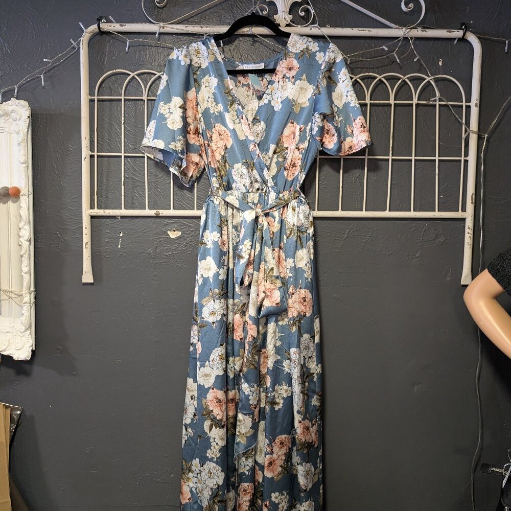 BNWT Size XL BalticBorn Sicily Blue Floral Satin Maxi Dress